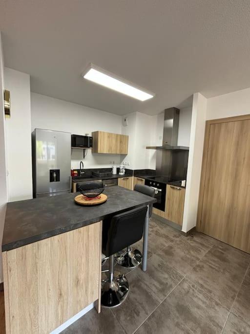 Jolie Appartement En Residence Bastia  Zewnętrze zdjęcie