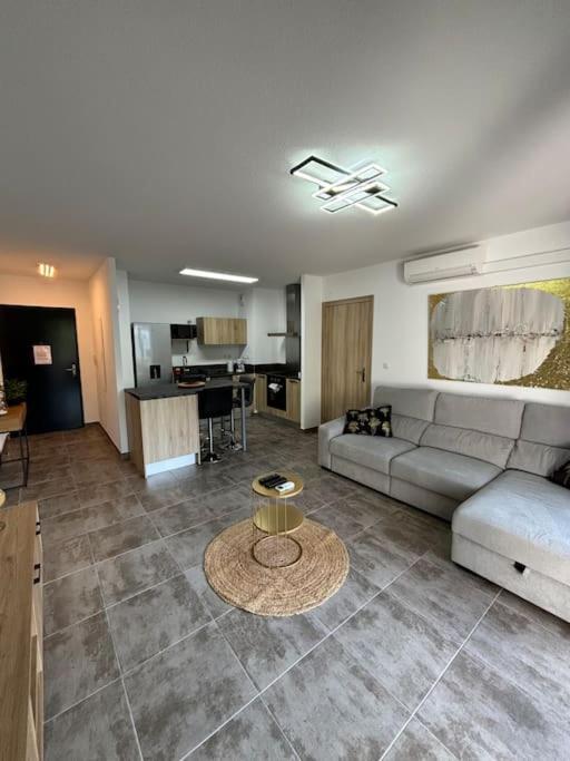 Jolie Appartement En Residence Bastia  Zewnętrze zdjęcie